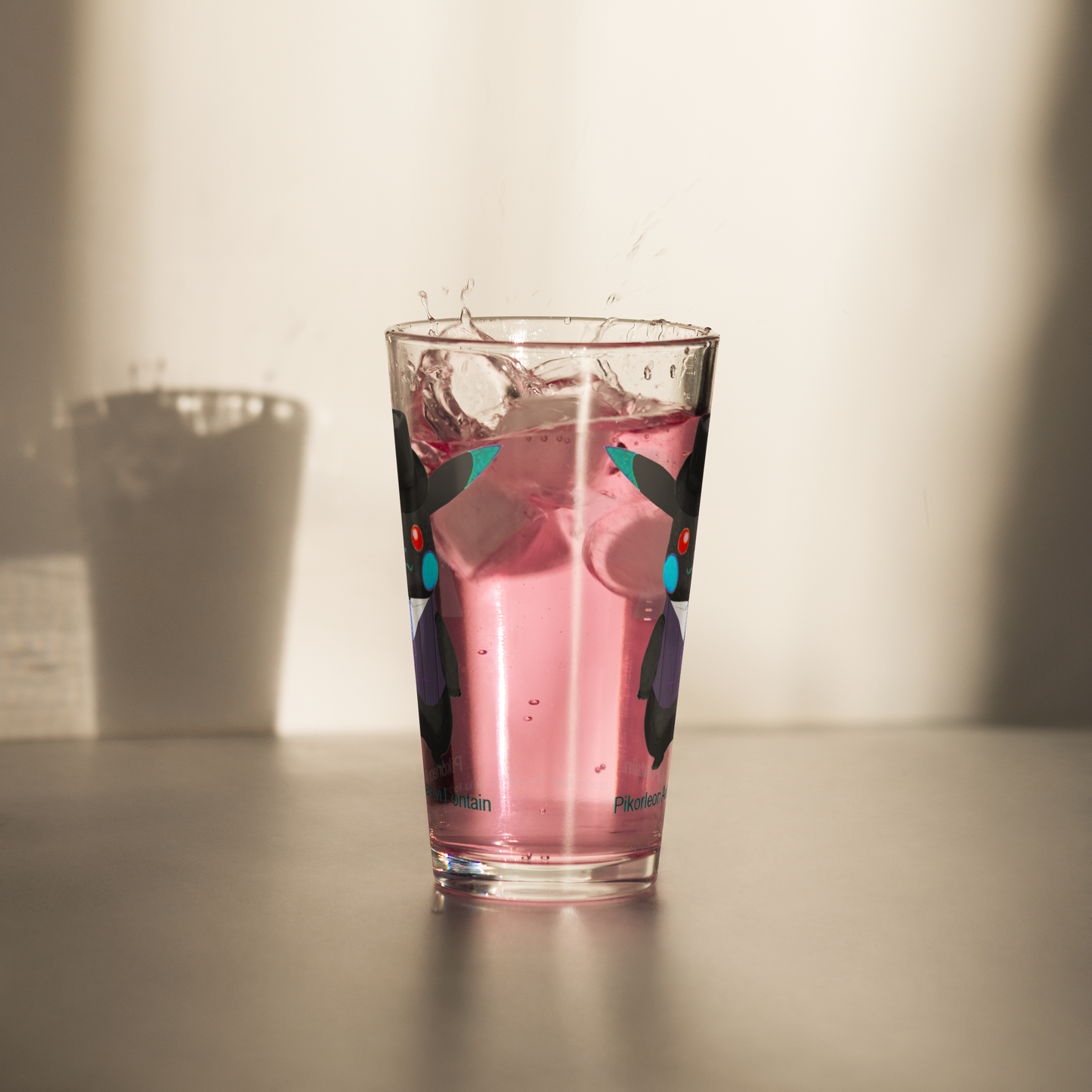 Pikorleon Aobara vi Fontain (Shaker Pint Glass)
